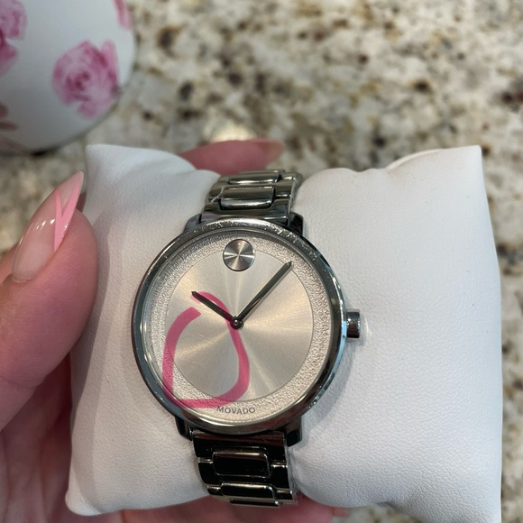 Movado bold watch - Picture 11 of 13